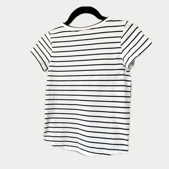 Old Navy Black and White Striped Tee | Versatile |  Minimalist | Medium 8 - Picture 5 of 7
